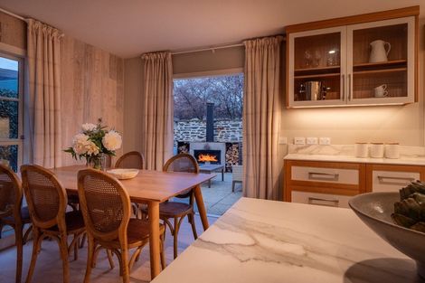 Photo of property in 21 Berkshire Street, Arrowtown, 9302