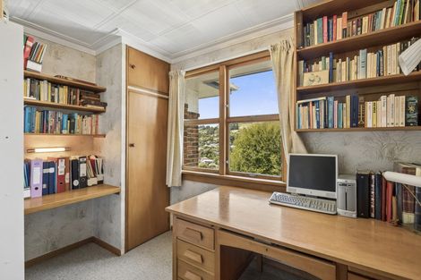 Photo of property in 57 Marion Street, Macandrew Bay, Dunedin, 9014