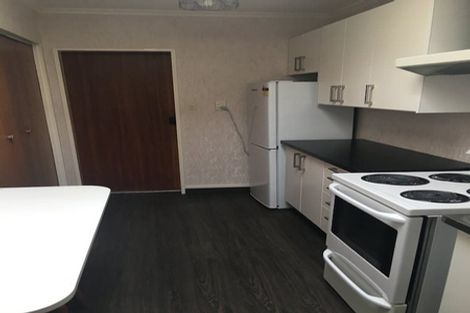 Photo of property in 30f2- Whitley Avenue, Ebdentown, Upper Hutt, 5018