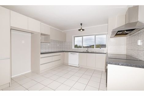 Photo of property in 207 Don Buck Road, Massey, Auckland, 0614