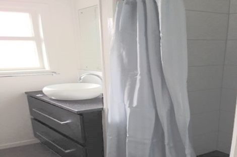 Photo of property in 20 Ronald Place, Manurewa, Auckland, 2102