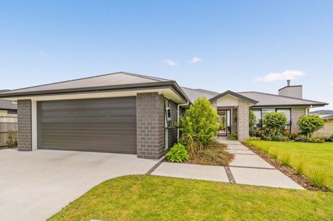Photo of property in 24 Debenham Drive, Whitianga, 3510