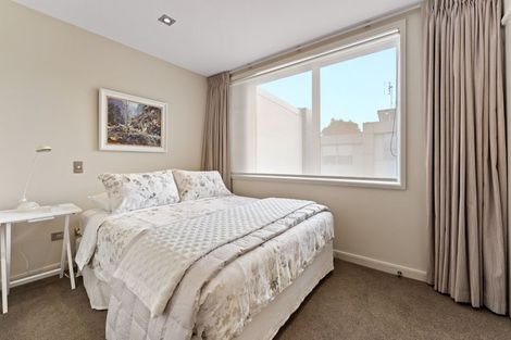 Photo of property in Montrose Villas, 441c Beach Road, Mairangi Bay, Auckland, 0630