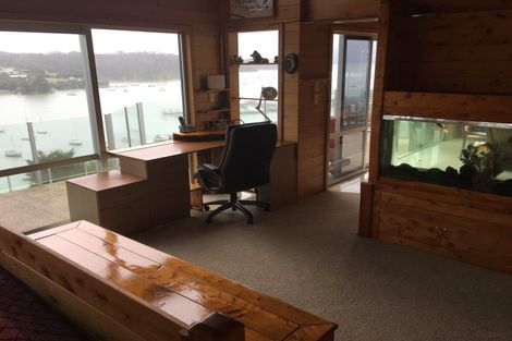 Photo of property in 18 Sir George Back Street, Opua, 0200