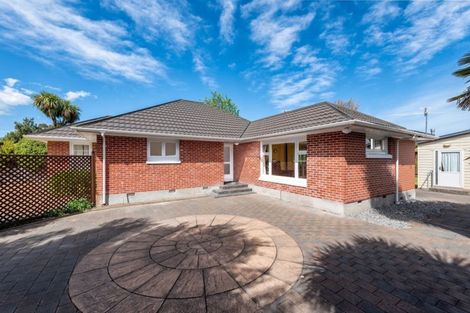 Photo of property in 9 Kyeburn Place, Avonhead, Christchurch, 8042