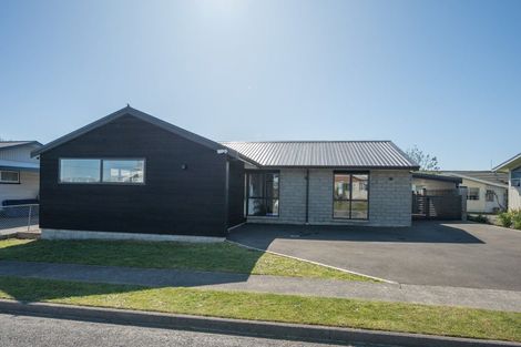 Photo of property in 3 Galway Street, Stoke, Nelson, 7011