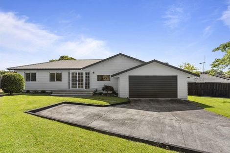 Photo of property in 15 Edgehill Place, Te Puke, 3119