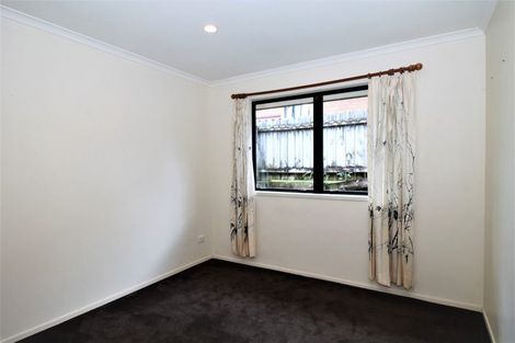 Photo of property in 39 Black Teal Close, Unsworth Heights, Auckland, 0632