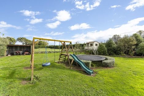 Photo of property in 129 Parewanui Road, Bulls, 4894