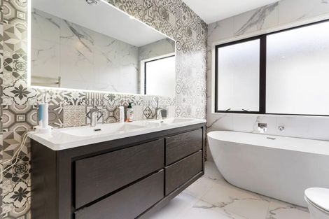 Photo of property in 10 Hato Road, Hobsonville, Auckland, 0616