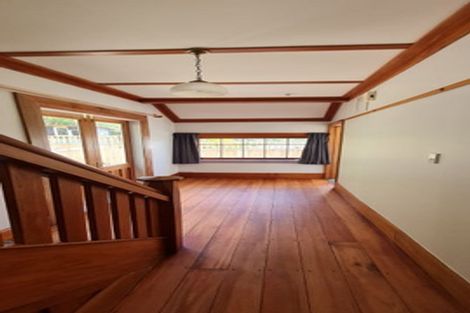 Photo of property in 120 Inglis Street, Seatoun, Wellington, 6022