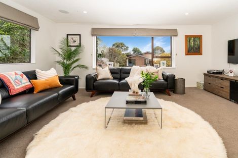 Photo of property in 80 Amapur Drive, Khandallah, Wellington, 6035