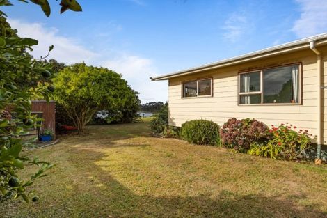 Photo of property in 130 Racecourse Road, Waiuku, 2123