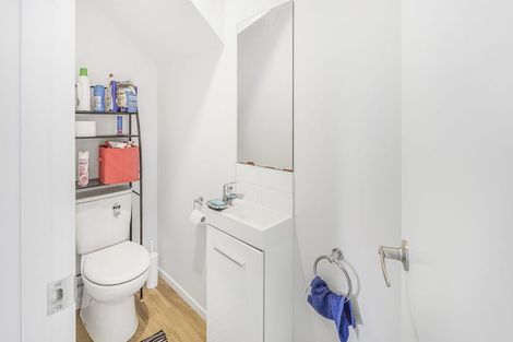 Photo of property in 79u7 Carrington Avenue, Silverdale, Hamilton, 3216