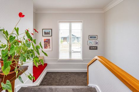 Photo of property in 2 Kent Road, Saint Johns Hill, Whanganui, 4501