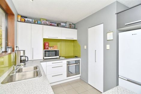 Photo of property in 72 Sarabande Avenue, Redwood, Christchurch, 8051