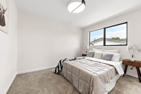 Photo of property in 37b Kingdale Road, Henderson, Auckland, 0610