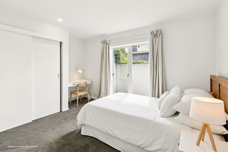 Photo of property in 3/14c Glenmore Street, Thorndon, Wellington, 6011