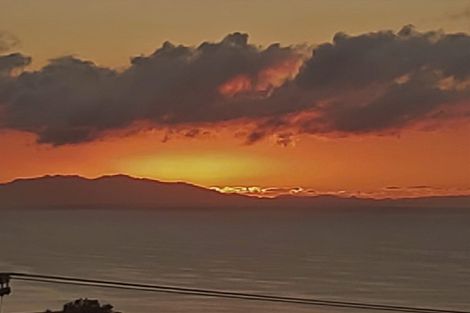 Photo of property in 4b Hillcrest Road, Orewa, 0931