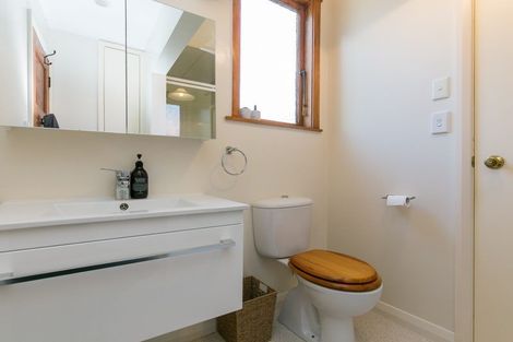 Photo of property in 13 Toru Street, Lyall Bay, Wellington, 6022