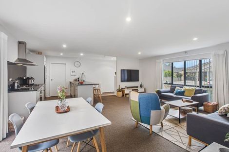 Photo of property in 14 Kotuku Crescent, Takanini, 2112