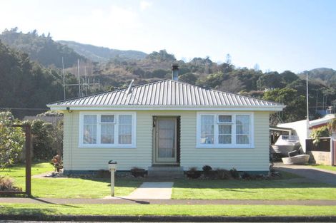 Photo of property in 116 Kuranui Street, Thames, 3500