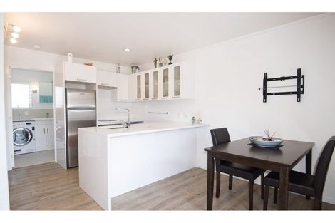 Photo of property in 7/420a Hibiscus Coast Highway, Orewa, 0931