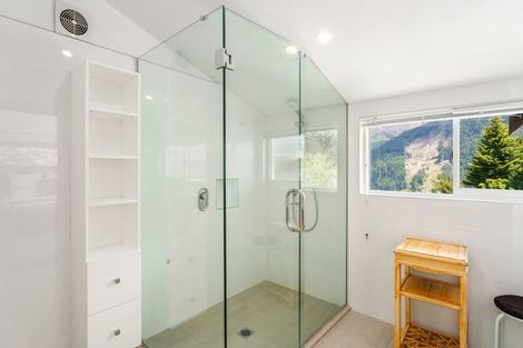 Photo of property in 25b Vancouver Drive, Queenstown, 9300