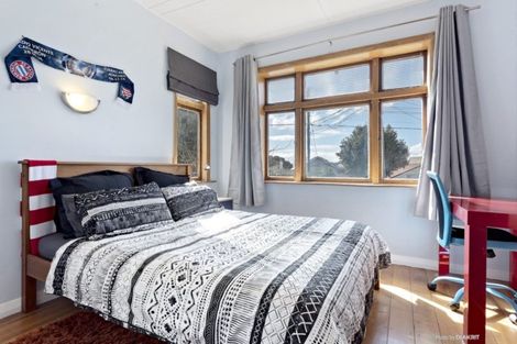 Photo of property in 55 Palm Avenue, Lyall Bay, Wellington, 6022