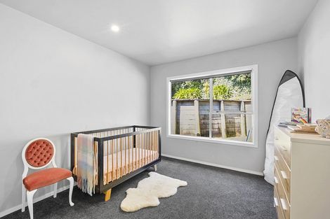 Photo of property in 1 Ross Place, Blagdon, New Plymouth, 4310