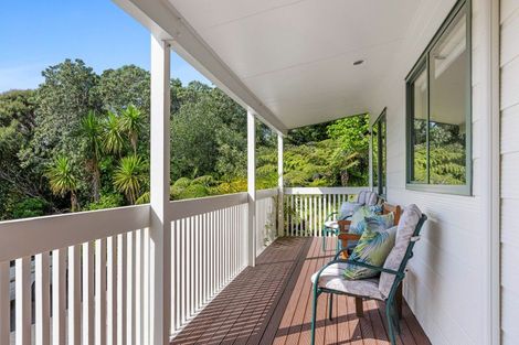 Photo of property in 41 Hammond Avenue, Hatfields Beach, Orewa, 0931