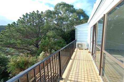 Photo of property in 20 Kerkwall Drive, Naenae, Lower Hutt, 5011