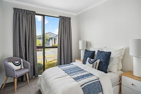 Photo of property in 14 George Square West, Wigram, Christchurch, 8025