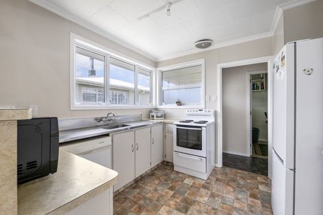 Photo of property in 4 Regan Street, Stratford, 4332