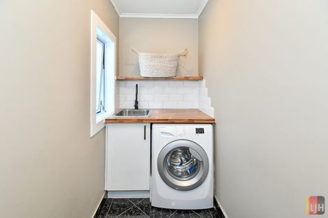 Photo of property in 1/140 Old Wairoa Road, Papakura, 2110