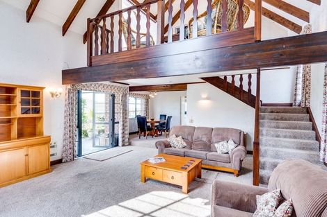 Photo of property in 78 Churchill Drive, Taradale, Napier, 4112