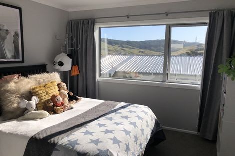 Photo of property in 8 Prestwich Rise, Churton Park, Wellington, 6037