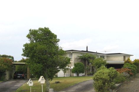 Photo of property in 37 Realm Place, Massey, Auckland, 0614