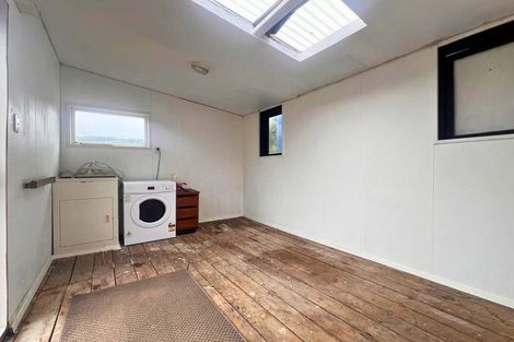 Photo of property in 15 Rangiuru Road, Otaki Beach, Otaki, 5512