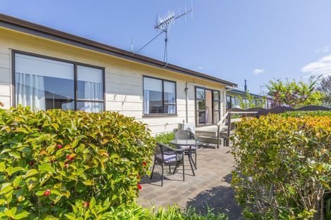 Photo of property in 2/16 Wellington Road, Waipukurau, 4200