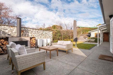 Photo of property in 21 Berkshire Street, Arrowtown, 9302