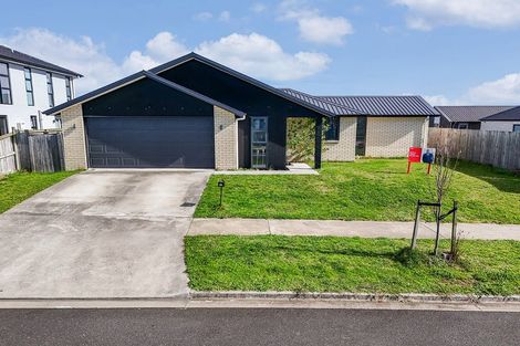 Photo of property in 22 Inuwai Street, Glenview, Hamilton, 3206