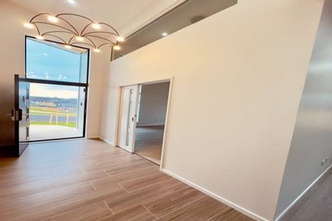 Photo of property in 10 Viv Green Place, Pokeno, 2402