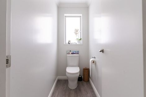 Photo of property in 88b Mazengarb Road, Paraparaumu Beach, Paraparaumu, 5032