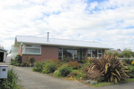 Photo of property in 94 Main North Road, Woodend, 7610