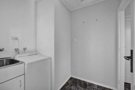 Photo of property in 16 Plympton Street, Brooklands, New Plymouth, 4310