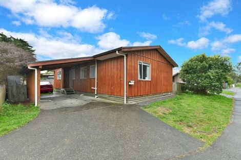 Photo of property in 1/55c Springs Road, Parakai, 0830