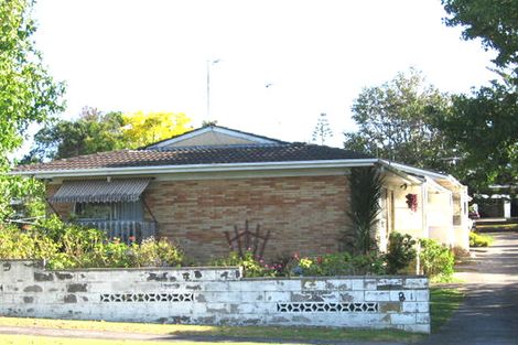 Photo of property in 2/3 Willerton Avenue, New Lynn, Auckland, 0600