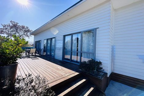 Photo of property in 15a Grenville Street, Waltham, Christchurch, 8011