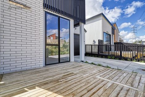 Photo of property in 20 Papai Lane, Massey, 0614